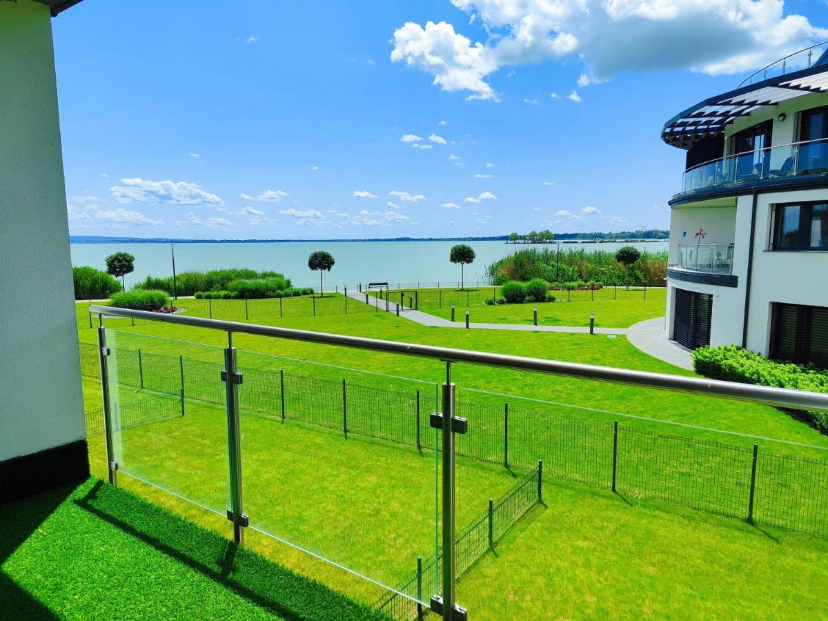 Royal Liberty Apartment Keszthely Ngoại thất bức ảnh