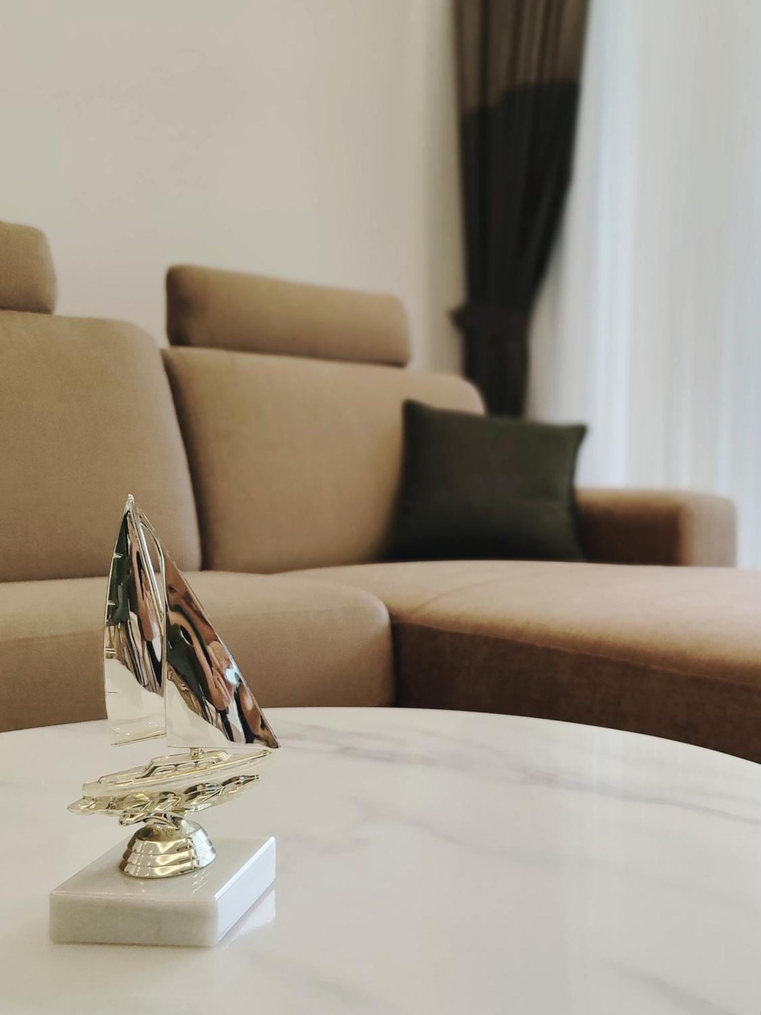 Royal Liberty Apartment Keszthely Ngoại thất bức ảnh